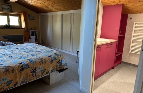 Fourneaux House | LES JARDINS DE CARIBOLE NEAR LYON AND ST-ETIENNE IN BEAUJOLAIS VERT