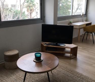 Le Rouet Apartment | Les jardins du Paradis