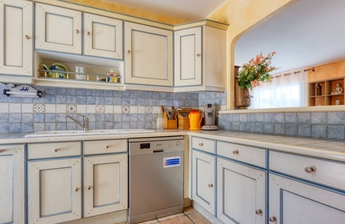 Saint-Germain-dEsteuil House | Les Lavandiers by Interhome