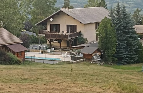 Saint-Leger-les-Melezes Apartment | Les Mélèzes rental