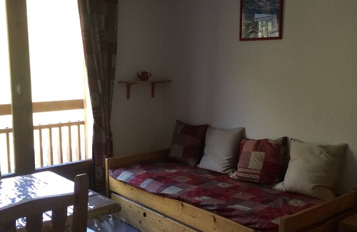 Les Menuires Apartment | Les Ménuires "quartier les Bruyères" Pieds des Pistes+parking