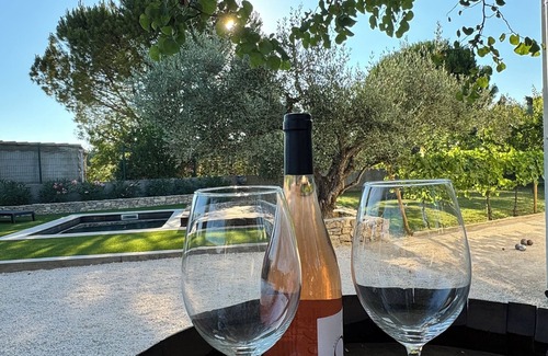 Bezouce House | Les Olivettes - Serenity and charm between Nîmes and the Pont du Gard