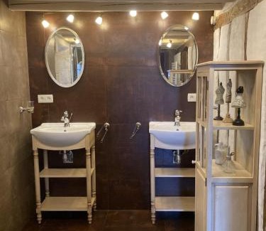 Castelnaudary House | Les Ordalies