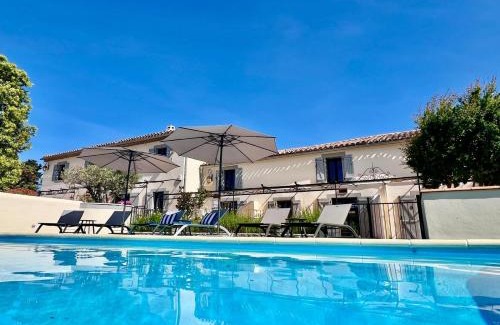 Marseillette Apartment | Les Petites Ecuries - Gîte Bijou