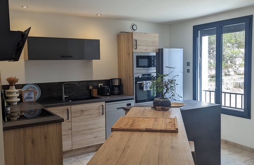 Balazuc House | Les Petits riens | Gîte with garden in Balazuc, France's most beautiful villages