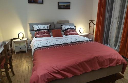 Le Perreux-sur-Marne Bed & Breakfast | LES PINGOUINS DE LA MARNE