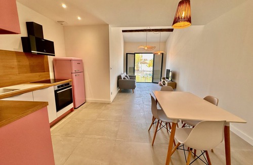 Le Grau-Du-Roi Apartment | Les Poissons - Appartement une chambre vue canal