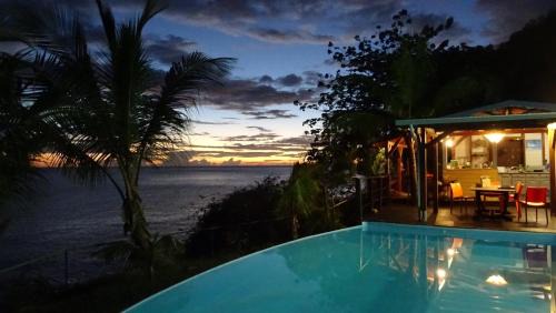 Pointe-Noire Villa | Les Portes du Paradis, surplombant la mer