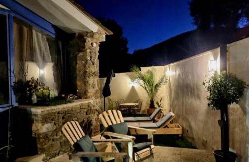 Saint-Paul-la-Coste House | Les Rêves d'Eden Gite dans Mas Cévenol -SPA privatif