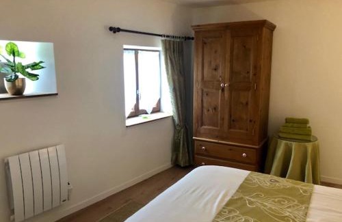 Vanzay House | Les Roches