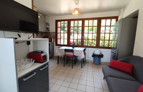 Eu House | Les Rosiers - EU - Gîte