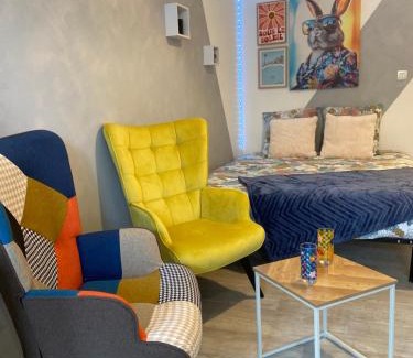 Verdun Apartment | Les studios Happy - Local vélo