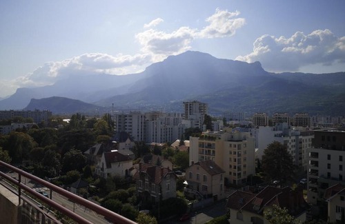 Quartier des Eaux-Claires Apartment | Les terrasses de Libération