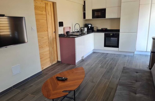 Destrellan House | Les Villas Pheron Convivial Bien Équipe