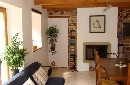 Lantic House | LES VOLETS BLEUS Binic