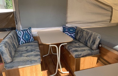 Red Deer House | Lets Go Camping Easy Pull Luxury Tent Trailer.