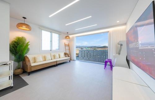 Gyeongju House | Lets Play here In Gyeongju