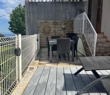 Taglio-Isolaccio House | Levé du soleil sur la mer