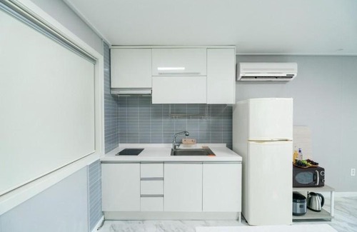 Geoje House | Leve de Mongdol Pension