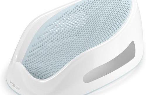 Desjardins Apartment | Levis Center New Studio #2 AC, WiFi and 2 Parking spaces