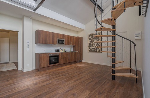 Epinettes Apartment | LevloftParis