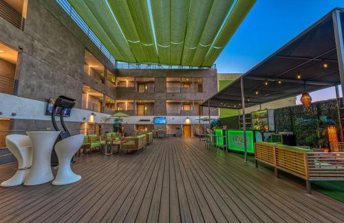 NoHo Arts District Hotel | Lexen Hotel - North Hollywood Near Universal Studios