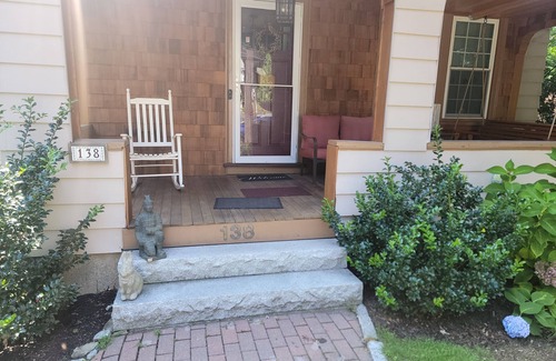 Lexington House | Lexington 4BR 1927 Farmhouse! Great location along route 2A close to Cambridge