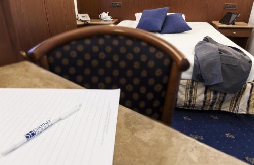 Fuorigrotta Hotel | LHP Napoli Palace & SPA