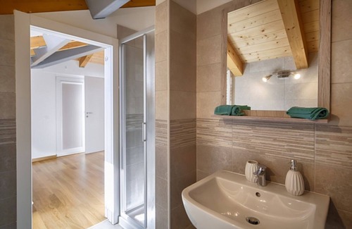 San Giovanni-Chiadino-Rozzol Apartment | Liberty on the Gulf! Private room x 2 FREE PARKING