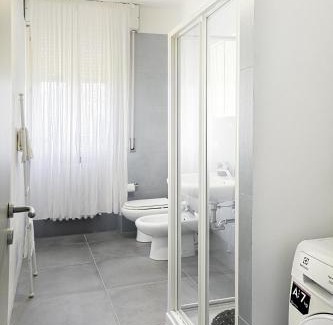 Casabianca di Fermo Apartment | [LIDO DI FERMO-FREE PARKING] Appartamento miramare