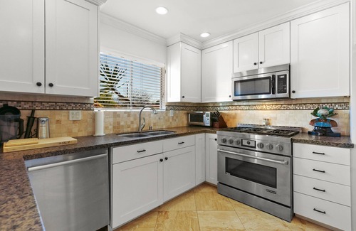 Mira Monte House | Life Imitates Art in Ojai.