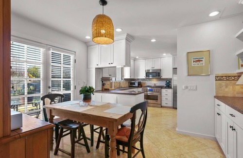 Mira Monte House | Life Imitates Art in Ojai.