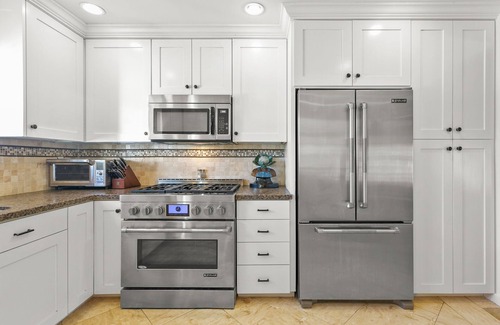 Mira Monte House | Life Imitates Art in Ojai.