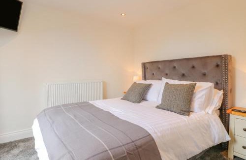 Sutton on Trent House | Lifford Coach House