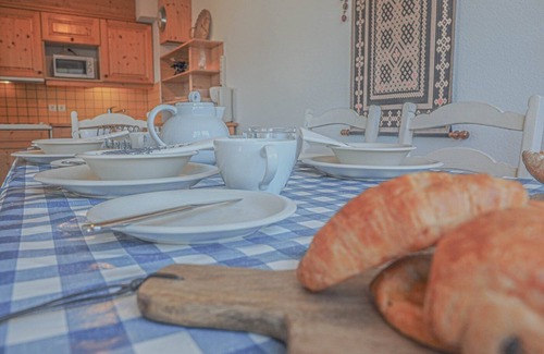 Vallandry Apartment | Light, bright 2 bed apartment for 6 people with lovely views and close to lifts
