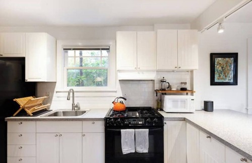 Bushrod Condo | Light-filled home with great outdoor spacen