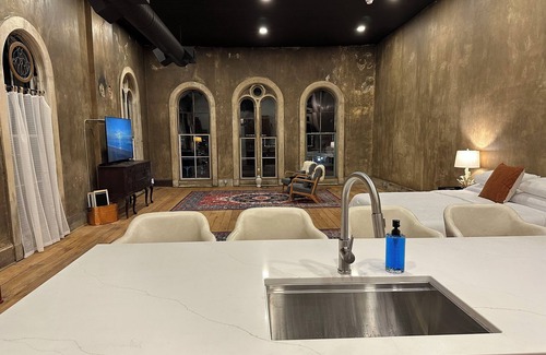 Carlinville Apartment | Light Filled Loft on Town Square