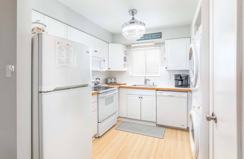 Tybee Island Condo | Lighthouse Point 25A | Ocean Views, Community Pool