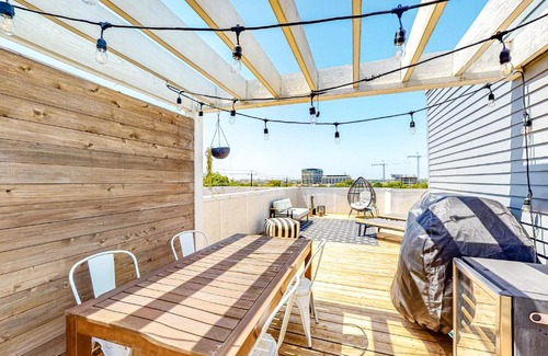 Government Hill House | Lights over San Antonio