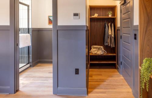 Hood River Hotel | Lightwell Hotel & Spa