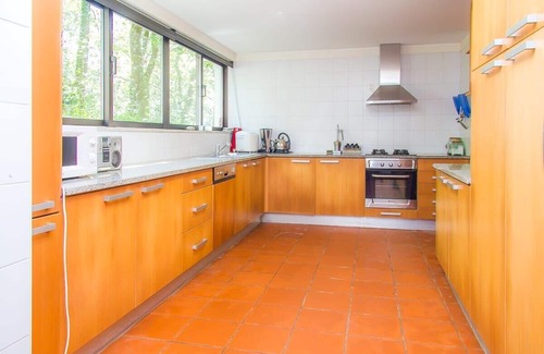 Venade House | Liiiving in Caminha | Oak Tree Chill House