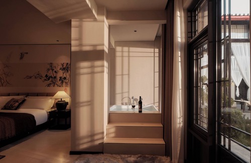 Gucheng Bed & Breakfast | Lijing Yunman Mushanxue lnn