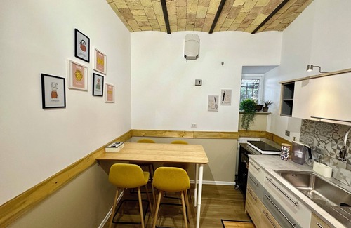 San Giovanni House | Like a small villa in Rome, independent with terrace and small private garden.