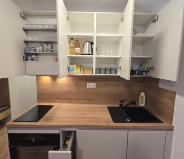 Nivy Apartment | Like home, Coffee or Tea & Parking free