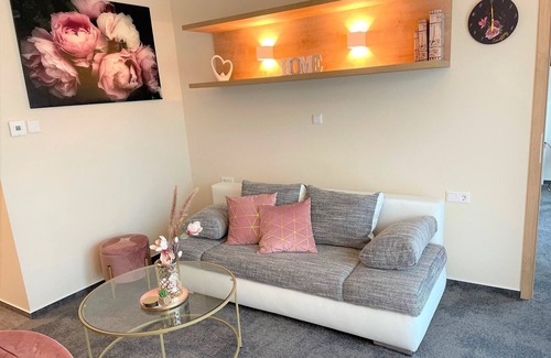 Rosbach vor der Hoehe Resort | LikeDaheim Apartments