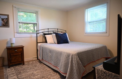 North Hampton Other | LiKenSco Farm Beach House! Minutes to the beaches☀️