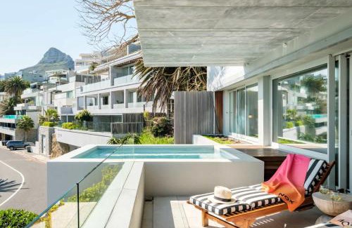 Camps Bay Apartment | Lillamton