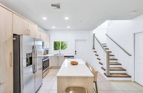 Lake Worth Corridor House | 'Lilly' at Aviara Lake Worth