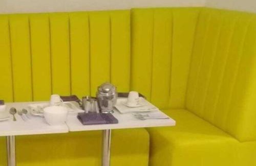 Thamesmead East House | Lily's Home - 4 Bedroom House