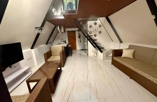 Infanta Villa | Lilys Cabin